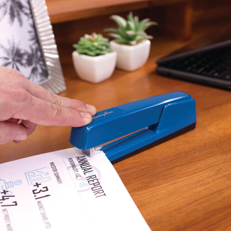 Swingline Stapler, 747 Classic Desktop Stapler, 20 Sheet Capacity, Metal, True Blue (74724) - Image 3
